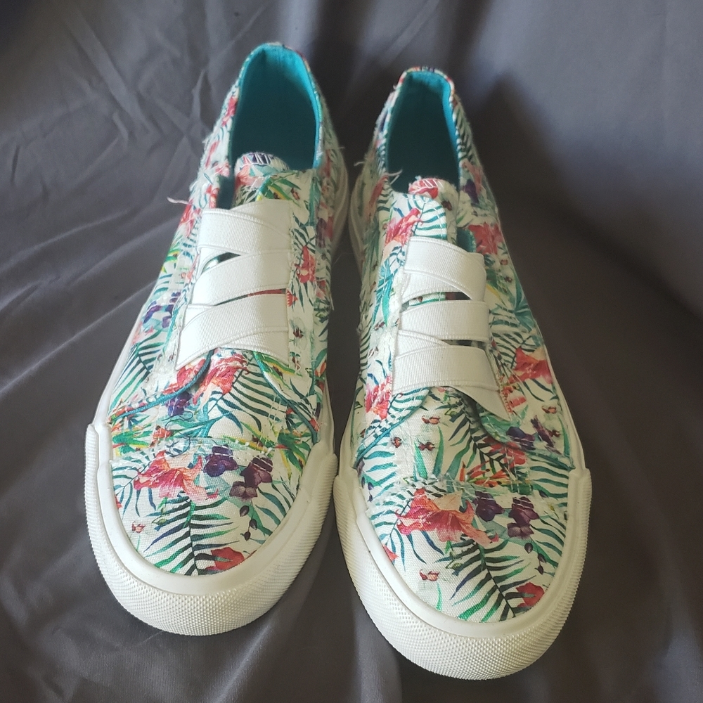 Blowfish Malibu slip on sneakers